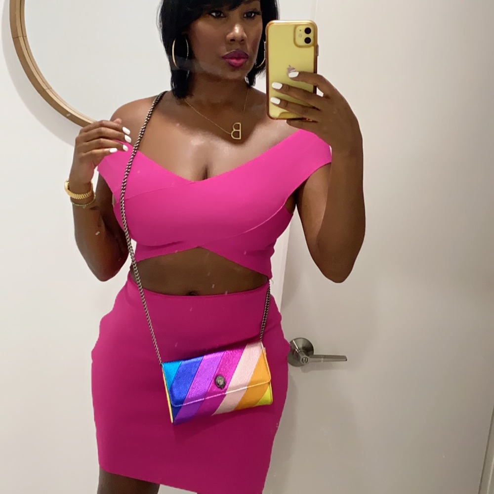 Bandage fuschia dress.